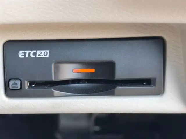 日産 スカイライン GT タイプSP 愛知県 2020(令2)年 1.8万km ダークメタルグレー ワンオーナー/純正8型ナビ/フルセグTV/アラウンドビューモニター/ビルトインETC2.0/ドライブレコーダー/レーダークルーズコントロール/フロント/バックソナー/全方位運転支援システム/・エマージェンシーブレーキ/・車線逸脱防止支援システム/・踏み間違い衝突防止アシスト/・後側方衝突防止支援システム/・後側方車両検知警報/ツインターボ/ステアリング連動LEDヘッドランプ/LEDフロントフォグランプ/革巻きステアリング/パドルシフト/ベージュ革シート/前席パワーシート/シートヒーター/純正19インチアルミホイール/ローダウン/HKS車高調/スマートキー/プッシュエンジンスターター/禁煙車