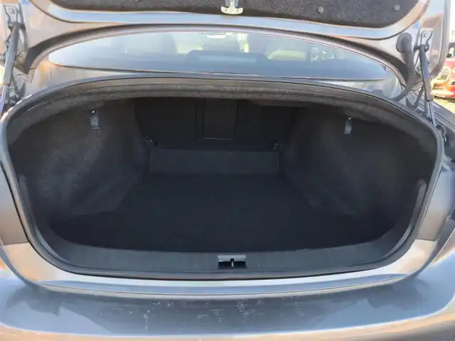 日産 スカイライン GT タイプSP 愛知県 2020(令2)年 1.8万km ダークメタルグレー ワンオーナー/純正8型ナビ/フルセグTV/アラウンドビューモニター/ビルトインETC2.0/ドライブレコーダー/レーダークルーズコントロール/フロント/バックソナー/全方位運転支援システム/・エマージェンシーブレーキ/・車線逸脱防止支援システム/・踏み間違い衝突防止アシスト/・後側方衝突防止支援システム/・後側方車両検知警報/ツインターボ/ステアリング連動LEDヘッドランプ/LEDフロントフォグランプ/革巻きステアリング/パドルシフト/ベージュ革シート/前席パワーシート/シートヒーター/純正19インチアルミホイール/ローダウン/HKS車高調/スマートキー/プッシュエンジンスターター/禁煙車