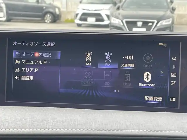 レクサス ＵＸ 250h バージョンC 滋賀県 2019(平31)年 6万km ソニックチタニウム 純正10型ナビ/（BT/CD/DVD/USB/Miracast/フルセグ）/バックカメラ/パワーシート/シートヒーター/ステアリングヒーター/ETC2.0/衝突被害軽減ブレーキ/レーダークルーズコントロール/オートハイビーム/クリアランスソナー/MT付AT/電子パーキング/オートホールド/LEDヘッドライト/電動テレスコチルト