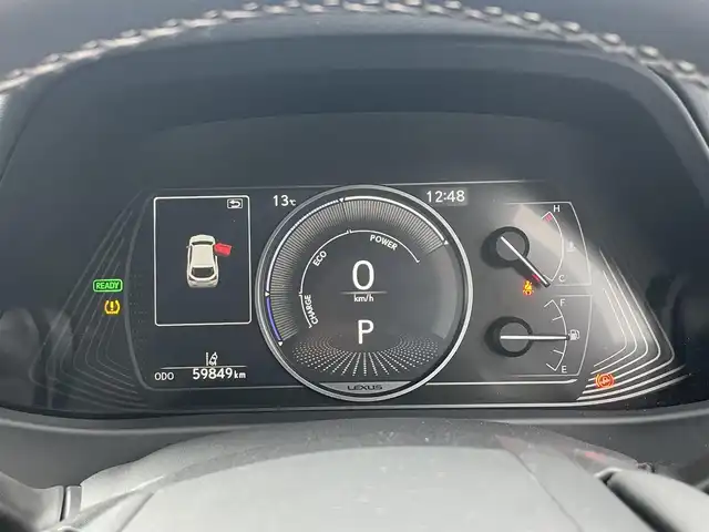 レクサス ＵＸ 250h バージョンC 滋賀県 2019(平31)年 6万km ソニックチタニウム 純正10型ナビ/（BT/CD/DVD/USB/Miracast/フルセグ）/バックカメラ/パワーシート/シートヒーター/ステアリングヒーター/ETC2.0/衝突被害軽減ブレーキ/レーダークルーズコントロール/オートハイビーム/クリアランスソナー/MT付AT/電子パーキング/オートホールド/LEDヘッドライト/電動テレスコチルト