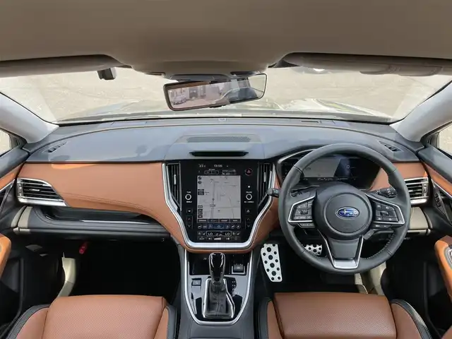 スバル アウトバック リミテッドEX 道央・札幌 2023(令5)年 2.8万km クリスタルブラックシリカ ４WD/ワンオーナー/ハーマンガードンサウンドシステム/純正メーカーナビ/AM/FM/BT/フルセグ/衝突被害軽減ブレーキ/横滑り防止装置/レーダークルーズコントロール/レーンキープアシスト/リヤパーキングセンサー/SRH/XMODE/SI-DRIVE/バック/サイド/フロントカメラ/ビルトインETC/ドライブレコーダー/アイドリングストップ/パワーバックドア/前席パワーシート/全席シートヒーター/前席エアシート/D席メモリーシート/オレンジ×ブラックレザーシート/革巻きステアリング/ステアリングリモコン/パドルシフト/ハンドルヒーター/電動格納ミラー/オートブレーキホールド/プッシュスタート/スマートキー/LEDヘッドライト/オートライト/フォグランプ/電動格納ミラー/ウィンカーミラー/純正フロアマット