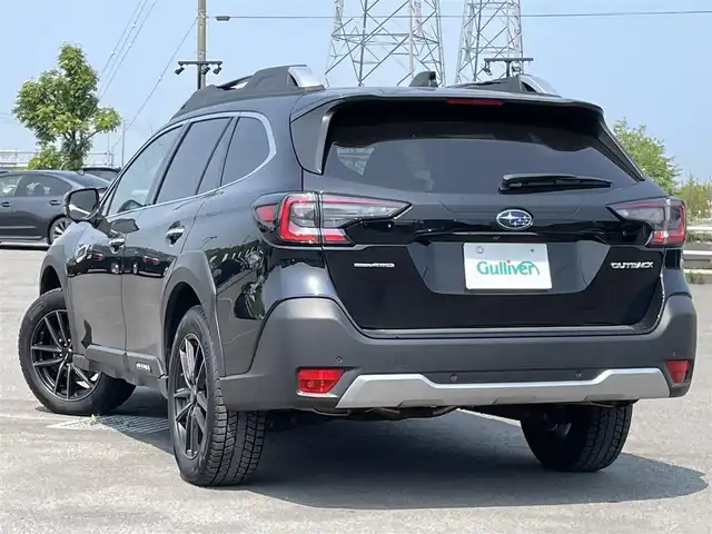スバル アウトバック リミテッドEX 道央・札幌 2023(令5)年 2.8万km クリスタルブラックシリカ ４WD/ワンオーナー/ハーマンガードンサウンドシステム/純正メーカーナビ/AM/FM/BT/フルセグ/衝突被害軽減ブレーキ/横滑り防止装置/レーダークルーズコントロール/レーンキープアシスト/リヤパーキングセンサー/SRH/XMODE/SI-DRIVE/バック/サイド/フロントカメラ/ビルトインETC/ドライブレコーダー/アイドリングストップ/パワーバックドア/前席パワーシート/全席シートヒーター/前席エアシート/D席メモリーシート/オレンジ×ブラックレザーシート/革巻きステアリング/ステアリングリモコン/パドルシフト/ハンドルヒーター/電動格納ミラー/オートブレーキホールド/プッシュスタート/スマートキー/LEDヘッドライト/オートライト/フォグランプ/電動格納ミラー/ウィンカーミラー/純正フロアマット