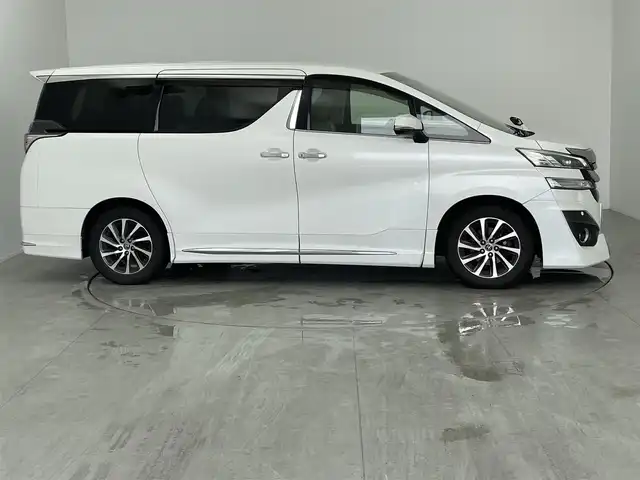 トヨタ ヴェルファイア V 愛知県 2016(平28)年 7.2万km ホワイトパールクリスタルシャイン ALPINEナビ/（CD/DVD/BT/フルセグ）/ALPINEフリップダウンモニター/モデリスタエアロ/モデリスタグリル/ETC/両側パワースライドドア/パーキングセンサー/運転席パワーシート/シートカバー/純正AW/ドアバイザー/社外フロアマット/フォグランプ