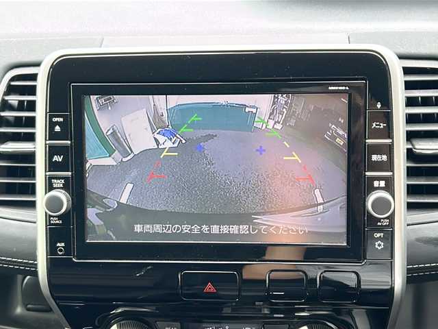 日産 セレナ ハイウェイスター プロパイロットED 京都府 2017(平29)年 5.8万km ダイヤモンドブラック 純正９インチナビ　Ｂｌｕｅｔｏｏｔｈオーディオ　フルセグ　ＤＶＤ再生　バックカメラ　後席フリップダウンモニター　エマージェンシーブレーキ　プロパイロット　ＬＥＤヘッドライト　両側パワースライドドア