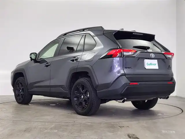 トヨタ ＲＡＶ４ アドベンチャー オフロードPKGⅡ 愛知県 2023(令5)年 1.7万km グレーメタリック 純正10.5型ナビ（フルセグ、Bluetooth、AppleCarplay）/デジタルインナーミラー/ETC2.0/シートヒーター、エアシート（D+N)/ハンドルヒーター/ルーフレール/ACC/BSM/パワーシート（D席）/衝突軽減ブレーキ/レーンキープアシスト/コーナーセンサー前後/オートハイビーム/ドラレコ前後/LEDヘッドライト/スマートキー/USB/純正18インチAW/純正フロアマット/横滑り防止装置