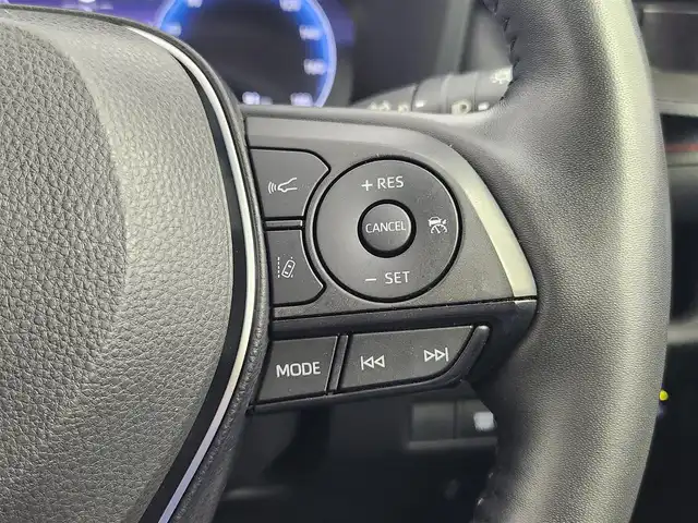 トヨタ ＲＡＶ４ アドベンチャー オフロードPKGⅡ 愛知県 2023(令5)年 1.7万km グレーメタリック 純正10.5型ナビ（フルセグ、Bluetooth、AppleCarplay）/デジタルインナーミラー/ETC2.0/シートヒーター、エアシート（D+N)/ハンドルヒーター/ルーフレール/ACC/BSM/パワーシート（D席）/衝突軽減ブレーキ/レーンキープアシスト/コーナーセンサー前後/オートハイビーム/ドラレコ前後/LEDヘッドライト/スマートキー/USB/純正18インチAW/純正フロアマット/横滑り防止装置