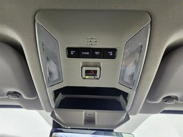 トヨタ ＲＡＶ４ アドベンチャー オフロードPKGⅡ 愛知県 2023(令5)年 1.7万km グレーメタリック 純正10.5型ナビ（フルセグ、Bluetooth、AppleCarplay）/デジタルインナーミラー/ETC2.0/シートヒーター、エアシート（D+N)/ハンドルヒーター/ルーフレール/ACC/BSM/パワーシート（D席）/衝突軽減ブレーキ/レーンキープアシスト/コーナーセンサー前後/オートハイビーム/ドラレコ前後/LEDヘッドライト/スマートキー/USB/純正18インチAW/純正フロアマット/横滑り防止装置