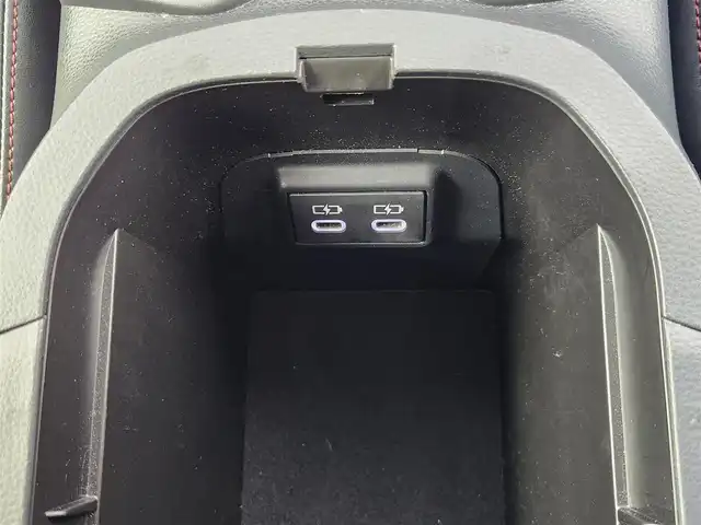 トヨタ ＲＡＶ４ アドベンチャー オフロードPKGⅡ 愛知県 2023(令5)年 1.7万km グレーメタリック 純正10.5型ナビ（フルセグ、Bluetooth、AppleCarplay）/デジタルインナーミラー/ETC2.0/シートヒーター、エアシート（D+N)/ハンドルヒーター/ルーフレール/ACC/BSM/パワーシート（D席）/衝突軽減ブレーキ/レーンキープアシスト/コーナーセンサー前後/オートハイビーム/ドラレコ前後/LEDヘッドライト/スマートキー/USB/純正18インチAW/純正フロアマット/横滑り防止装置