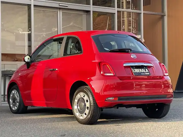 フィアット ５００ ツインエア ポップ 福岡県 2017(平29)年 1.9万km 赤 純正ディスプレイオーディオ　/Ｂｌｕｅｔｏｏｔｈ　/ＵＳＢ／ＡＵＸ　/ＭＴモード付ＡＴ　/ＥＴＣ　/リモコンキー