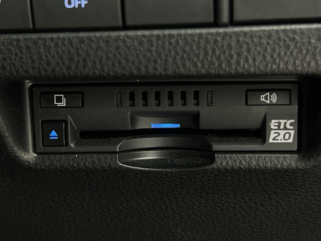 トヨタ ハリアー ハイブリッド Z レザーパッケージ 愛知県 2020(令2)年 5.8万km プレシャスブラックパール 禁煙車/モデリスタエアロ/純正12.3インチナビ/(Bluetooth/AUX/USB/FM/AM/フルセグTV/AppleCarPlay/AndoirdAuto)/JBLサウンド/全方位カメラ/(バックカメラ/フロントカメラ/両サイドカメラ)/ヘッドアップディスプレイ/トヨタセーフティセンス/・アダプティブクルーズコントロール/・プリクラッシュセーフティ/・レーンキープアシスト/・ブラインドスポットモニター/・オートマチックハイビーム/・ロードサインアシスト/・リアクロストラフィックアラート/・パーキングサポートブレーキ/電動パーキングブレーキ/ブレーキホールド/デジタルインナーミラー/(ドライブレコーダー付き)/ビルトインETC2.0/ステアリングヒーター/ステアリングリモコン/レザーシート/前席パワーシート/前席シートヒーター/前席エアーシート/RAYS製20インチアルミホイール/スマートキー/(スペアキー1本)/プッシュスタート/LEDヘッドライト/オートライト/フロントフォグライト/純正フロアマット