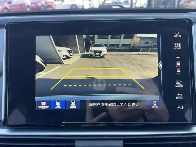 ホンダ アコード EX 佐賀県 2022(令4)年 1.3万km プラチナホワイトパール サンルーフ/ホンダセンシング/レーダークルーズコントロール/ブラインドスポットインフォメーション/コーナーセンサー/純正8型ナビ/・バックカメラ/・フルセグTV/BT/・TVキャンセラー/ワイヤレス充電/純正前後ドラレコ/レザーシート/D席メモリーシート/前席パワーシート/全席シートヒーター/ETC/LEDヘッドライト/オートマチックハイビーム/フォグランプ/ヘッドアップディスプレイ/革巻きステアリング/パドルシフト/電動パーキングスイッチ/ラゲッジマット/スペアキー×１/取扱説明書/保証書