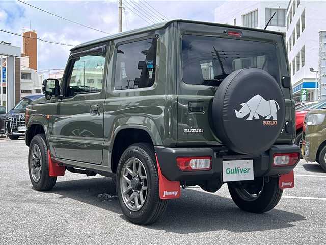 スズキ ジムニー XC 沖縄県 2023(令5)年 1.7万km ジャングルグリーン ワンオーナー/純正オプションナビ　/オーディオ（Ｂｌｕｅｔｏｏｔｈ、ＣＤ、ＤＶＤ、ＳＤ）/ＥＴＣ（ビルトインタイプ）/スマートキー　/ＬＥＤヘッドライト　/フォグライト　/ウィンカーミラー　/スマートキー/プッシュスタート　/レーダークルーズコントロール