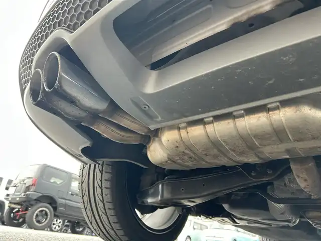 アウディ Ｑ３ Sラインコンペティション 滋賀県 2014(平26)年 8.3万km グレイシアホワイトメタリック ガソリン/4WD(F4)/7速AT/純正ナビ/（FM/AM/CD/DVD/フルセグ/Bluetooth）/ETC/バックカメラ/アイドリングストップ/電子パーキング/コーナーセンサー/パドルシフト/電動格納ミラー/ミラーヒーター/オートエアコン/オートライト/プッシュスタート/パワーウィンドウ/ドアバイザー/ルーフレール/純正マット