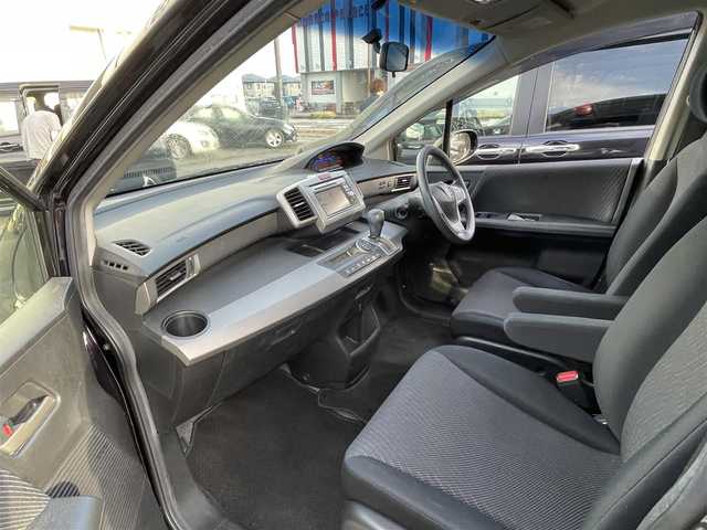 ホンダ フリード ハイブリット ジャストセレクション 愛知県 2012(平24)年 9万km プレミアムブラキッシュパール /ナビ（VXM-128VS）//ワンセグ/CD/DVD//片側スライド//バックカメラ//ウィンカーミラー//ETC//オートライト//社外アルミホイール//クルーズコントロール//取扱説明書//保証書