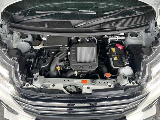 トヨタ ルーミー カスタムG－T 茨城県 2024(令6)年 0.6万km パールホワイトⅢ ワンオーナー　/社外ディスプレイナビ　/-BT/TV/AM/FM/HDMI/両側パワースライドドア　/クルーズコントロール　/ＬＥＤライト　/オートライト　/フルエアロ　/衝突軽減システム　/横滑り防止装置　/盗難防止装置　/エアバックＷ　/アイドリングストップ