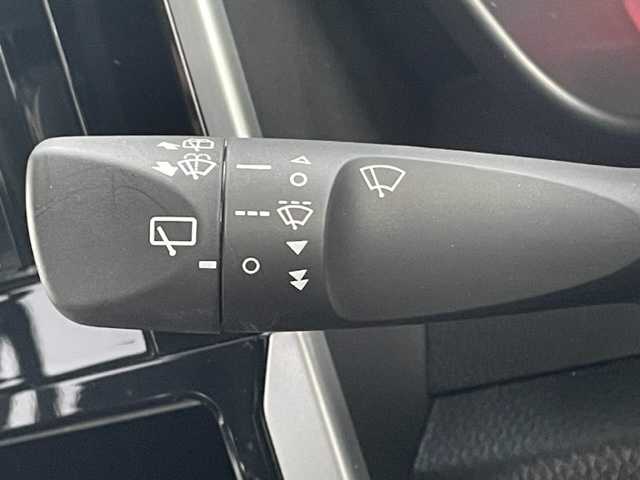 トヨタ ルーミー カスタムG－T 茨城県 2024(令6)年 0.6万km パールホワイトⅢ ワンオーナー　/社外ディスプレイナビ　/-BT/TV/AM/FM/HDMI/両側パワースライドドア　/クルーズコントロール　/ＬＥＤライト　/オートライト　/フルエアロ　/衝突軽減システム　/横滑り防止装置　/盗難防止装置　/エアバックＷ　/アイドリングストップ