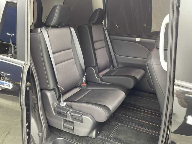 日産 セレナ ハイウェイスターVセレクションⅡ 愛知県 2018(平30)年 7万km ダイヤモンドブラック 純正９インチSDメモリナビ(MM517D-L)/・BT/USB/フルセグTV/CD/DVD/全方位・バックカメラ/carrozeriaフリップダウンモニター/両側パワースライドドア/日産プロパイロット/クリアランスソナー/インテリジェントパーキングアシスト/デジタルインナーミラー/前後ドライブレコーダー/低速衝突軽減ブレーキ/横滑り防止装置/アイドリングストップ/ビルトインETC/LEDヘッドライト/CLIFFORD搭載/純正アルミホイール/スペアキー×２/保証書・取扱説明書