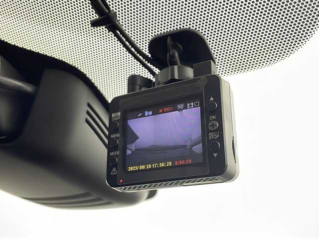 日産 セレナ ハイウェイスターVセレクションⅡ 愛知県 2018(平30)年 7万km ダイヤモンドブラック 純正９インチSDメモリナビ(MM517D-L)/・BT/USB/フルセグTV/CD/DVD/全方位・バックカメラ/carrozeriaフリップダウンモニター/両側パワースライドドア/日産プロパイロット/クリアランスソナー/インテリジェントパーキングアシスト/デジタルインナーミラー/前後ドライブレコーダー/低速衝突軽減ブレーキ/横滑り防止装置/アイドリングストップ/ビルトインETC/LEDヘッドライト/CLIFFORD搭載/純正アルミホイール/スペアキー×２/保証書・取扱説明書