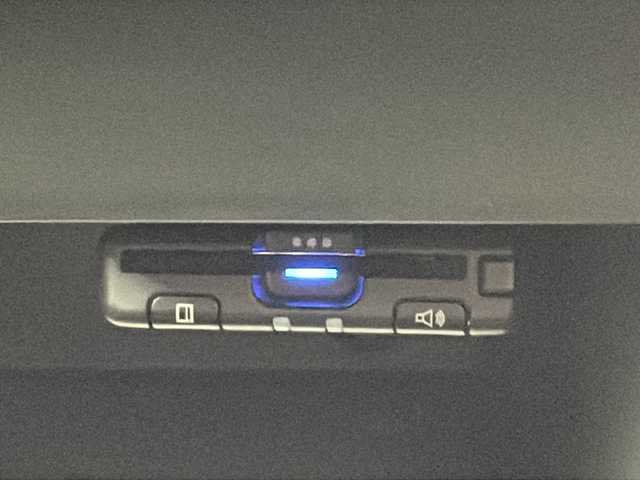 日産 セレナ ハイウェイスターVセレクションⅡ 愛知県 2018(平30)年 7万km ダイヤモンドブラック 純正９インチSDメモリナビ(MM517D-L)/・BT/USB/フルセグTV/CD/DVD/全方位・バックカメラ/carrozeriaフリップダウンモニター/両側パワースライドドア/日産プロパイロット/クリアランスソナー/インテリジェントパーキングアシスト/デジタルインナーミラー/前後ドライブレコーダー/低速衝突軽減ブレーキ/横滑り防止装置/アイドリングストップ/ビルトインETC/LEDヘッドライト/CLIFFORD搭載/純正アルミホイール/スペアキー×２/保証書・取扱説明書