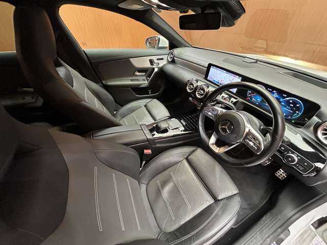 メルセデス・ベンツ ＣＬＡ２００ｄ AMGライン 千葉県 2019(令1)年 5.1万km デジタルホワイト ＡＭＧレザーエクスクルーシブＰＫＧ　/アドバンスドＰＫＧ　/パノラマＳＲ　/革シート　/ＨＵＤ　/ＡＣＣ　/ナビ　/ＴＶ　/３６０°Ｂｌｕｅｔｏｏｔｈ接続　/シートＨ　　/衝突軽減Ｂ　/ＢＳＭ　/ＬＫＡ　/前後ドラレコ　/ＥＴＣ
