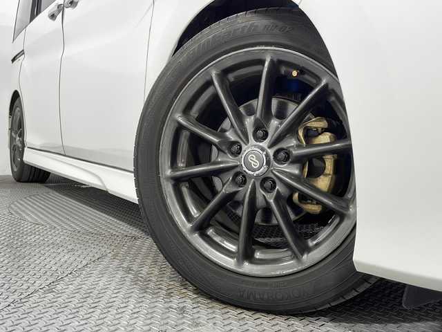 ホンダ ステップワゴン スパーダ ホンダセンシング 広島県 2017(平29)年 4.1万km ホワイトオーキッドパール 禁煙/社外ナビ/後席モニター/バックカメラ/レーダークルーズコントロール/両側パワースライドドア/レーンキープアシスト/オートライト/踏み間違い防止/ビルトインＥＴＣ２．０/スペアキー/パドルシフト