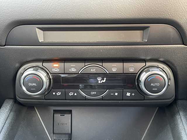 マツダ ＣＸ－５ XD プロアクティブ 埼玉県 2018(平30)年 4.3万km ソウルレッドクリスタルM ワンオーナー/純正メモリナビ＆フルセグＴＶ/　（ＤＶＤ＆ＣＤ＆ＵＳＢ＆ＢＴ）/バックカメラ/ビルトインＥＴＣ（２．０）/前方ドライブレコーダー/スマートシティーブレーキシステム/ＢＳＭシステム/レーンキープアシストシステム/パーキングセンサー/ドライバーアテンションアラート/レーダークルーズコントロール/革巻きステアリング/ステアリングリモコン/アイドリングストップ/電動パーキングブレーキ/オートホールド/純正１７inアルミホイール/オートライト/ＬＥＤライト/電動格納ミラー/スマートキー/プッシュスタート/Ｗ＆サイド＋カーテンエアバッグ/横滑り防止装置/ＡＢＳ/ドアバイザー/フロアマット/トノカバー/新車保証書/取扱説明書/スマートスペアキー有