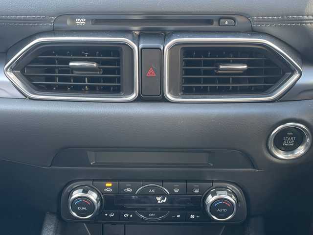 マツダ ＣＸ－５ XD プロアクティブ 埼玉県 2018(平30)年 4.3万km ソウルレッドクリスタルM ワンオーナー/純正メモリナビ＆フルセグＴＶ/　（ＤＶＤ＆ＣＤ＆ＵＳＢ＆ＢＴ）/バックカメラ/ビルトインＥＴＣ（２．０）/前方ドライブレコーダー/スマートシティーブレーキシステム/ＢＳＭシステム/レーンキープアシストシステム/パーキングセンサー/ドライバーアテンションアラート/レーダークルーズコントロール/革巻きステアリング/ステアリングリモコン/アイドリングストップ/電動パーキングブレーキ/オートホールド/純正１７inアルミホイール/オートライト/ＬＥＤライト/電動格納ミラー/スマートキー/プッシュスタート/Ｗ＆サイド＋カーテンエアバッグ/横滑り防止装置/ＡＢＳ/ドアバイザー/フロアマット/トノカバー/新車保証書/取扱説明書/スマートスペアキー有