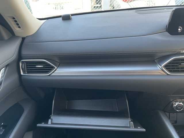 マツダ ＣＸ－５ XD プロアクティブ 埼玉県 2018(平30)年 4.3万km ソウルレッドクリスタルM ワンオーナー/純正メモリナビ＆フルセグＴＶ/　（ＤＶＤ＆ＣＤ＆ＵＳＢ＆ＢＴ）/バックカメラ/ビルトインＥＴＣ（２．０）/前方ドライブレコーダー/スマートシティーブレーキシステム/ＢＳＭシステム/レーンキープアシストシステム/パーキングセンサー/ドライバーアテンションアラート/レーダークルーズコントロール/革巻きステアリング/ステアリングリモコン/アイドリングストップ/電動パーキングブレーキ/オートホールド/純正１７inアルミホイール/オートライト/ＬＥＤライト/電動格納ミラー/スマートキー/プッシュスタート/Ｗ＆サイド＋カーテンエアバッグ/横滑り防止装置/ＡＢＳ/ドアバイザー/フロアマット/トノカバー/新車保証書/取扱説明書/スマートスペアキー有