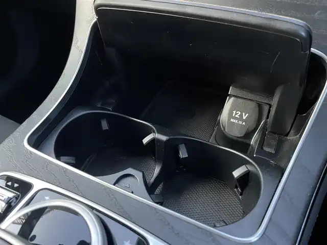 メルセデス・ベンツ ＧＬＣ２２０ d 4マチック ローレウスED 三重県 2019(令1)年 2.3万km ダイヤモンドホワイト サンルーフ　/ブルメスター　/フットトランクオープナー　/純正ナビ　/全方位カメラ　/ETC　/ハーフレザー　/パワーシート　/全席シートヒーター/純正19インチアルミ　/ACC　/レーダーセーフティパッケージ　/キーレスゴー　