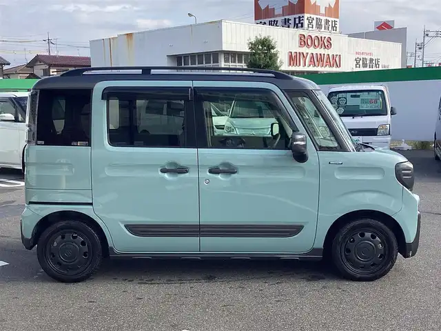 車両画像8