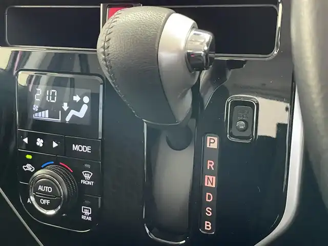 トヨタ タンク カスタムG S 愛知県 2018(平30)年 4.3万km ブラックマイカ/マゼンダベリーメタリック 純正９型ナビ　フルセグＴＶ　バックカメラ　両側パワースライドドア　前後ドラレコ　クルーズコントロール　スマアシII　衝突軽減　車線逸脱　クルコン　ＬＥＤオートライト　フォグ　Ｂｌｕｅｔｏｏｔｈ　TVキャンセラー　アイドリングストップ　禁煙車