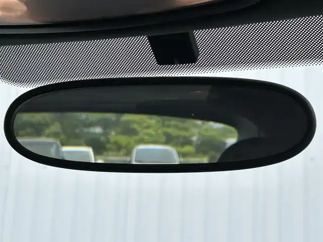 フォルクスワーゲン ザ・ビートル デザイン 愛媛県 2015(平27)年 7.3万km ディープブラックパールエフェクト デジタル液晶カーオーディオ/LEDヘッドライト/ETC/AUX/後部座席ISOFIXシート/ウィンカーミラー/純正フロアマット/社外16AW/ABS/CDチェンジャー/リモコンキー/パワーステアリング/パワーウィンドウ