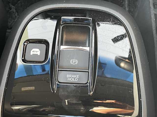 ホンダ ステップワゴン スパーダ eHEV G EXホンダS 千葉県 2021(令3)年 2.2万km プラチナホワイトパール 10インチ純正メーカーOPナビ /全方位カメラ /Bluetooth接続あり /フルセグTV /CD/DVD再生あり /ETC /シートヒーター /両側パワースライドドア /純正後席モニター /追従型クルーズコントロール