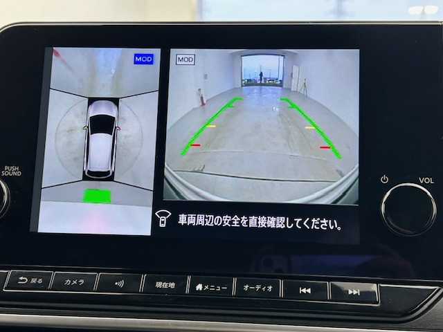日産 ノート オーテック Xオーバー FOUR +アクティブ 宮城県 2023(令5)年 1.2万km 緑 4WD//日産コネクトナビ(AM/FM/BT/フルセグTV/HDMI/Apple CarPlay)　//アラウンドビューモニター　//前後コーナーセンサー//エマージェンシーブレーキ//横滑り防止装置//デジタルインナーミラー　//置くだけ充電　//ビルトインETC2.0//ＡＵＴＥＣＨ専用インテリア/　・専用ブラックレザレットシート/　・専用ブラック本革巻ステアリング　//前席シートヒーター　//ステアリングヒーター　//AUTECHアルミホイール//オートライト　//ＬＥＤライト　//フォグランプ//プッシュスタート//スマートキー//スペアキー