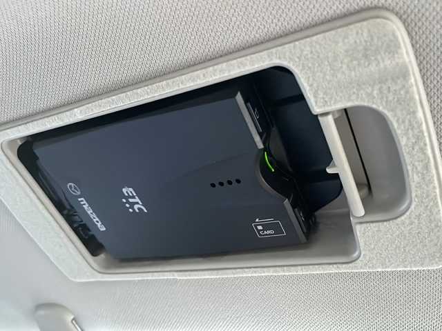 マツダ ＣＸ－５ 25S プロアクティブ 道東・釧路十勝 2017(平29)年 9.6万km ジェットブラックマイカ 4WD/純正SDナビ/・フルセグ/CD/DVD/BT/ラジオ/BOSEサウンドシステム/バックカメラ/レーダークルーズコントロール/衝突軽減ブレーキ/レーンキープアシスト/パーキングソナー/アイドリングストップ/ETC/純正19インチアルミホイール/スタッドレスアルミ積込/プッシュスタート/スマートキー/電動パーキングブレーキ/フロアマット