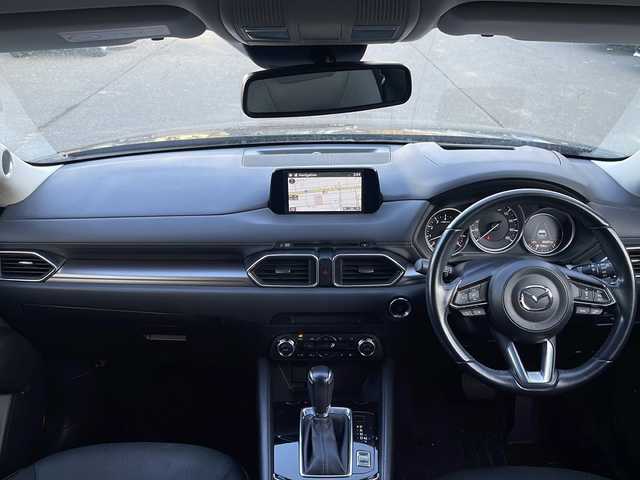 マツダ ＣＸ－５ 25S プロアクティブ 道東・釧路十勝 2017(平29)年 9.6万km ジェットブラックマイカ 4WD/純正SDナビ/・フルセグ/CD/DVD/BT/ラジオ/BOSEサウンドシステム/バックカメラ/レーダークルーズコントロール/衝突軽減ブレーキ/レーンキープアシスト/パーキングソナー/アイドリングストップ/ETC/純正19インチアルミホイール/スタッドレスアルミ積込/プッシュスタート/スマートキー/電動パーキングブレーキ/フロアマット