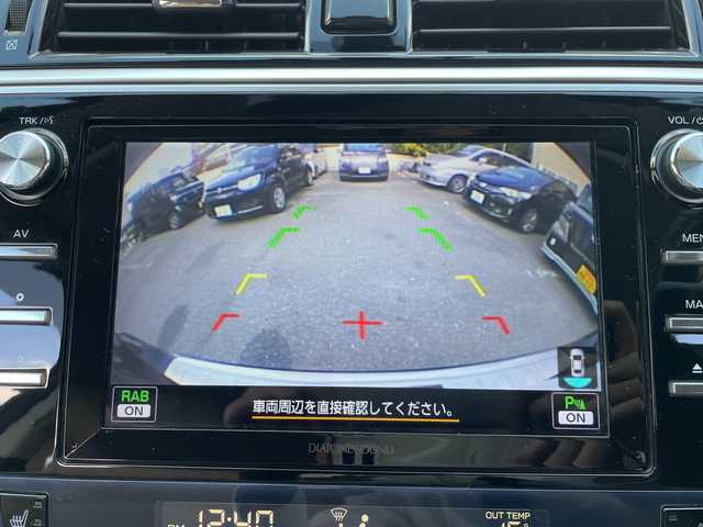 スバル アウトバック リミテッド 福岡県 2017(平29)年 4.7万km クリスタルブラックシリカ 純正ナビ/AppleCarPlay/SD/DISC/iPod/USB/TV/Bluetooth/RADIO/AUX/SI-DEIVE/アイサイト/横滑り/バックカメラ/プッシュスタート/シートヒーター（全席）/純正フロアマット/プリクラッシュ/アイドリングストップ/クルーズコントロール/ハンズフリー/オートライト/電動格納ミラー/パワーリヤゲート/キープレーンアシスト/ステアリングヒーター/車線逸脱警報/ヒルスタートアシスト/パドルシフト/後側方センサー/純正AW/フォグランプ/ETC/保証書/取扱説明書/スペアキー×１