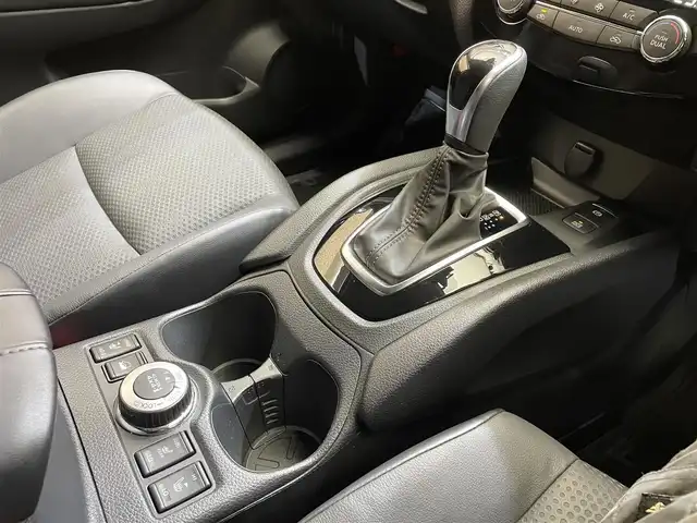 日産 エクストレイル 20Xi Vセレクション 岩手県 2020(令2)年 3.1万km インペリアルアンバーP ワンオーナー/４WD/アラウンドビューモニター/プロパイロット/ハンズフリー機能付きオートバックドア/ALLMODE4ｘ４-i/エマージェンシーブレーキ/レーンアシスト/ハイビームアシスト/前後ソナー/オートブレーキホールド/横滑り防止装置/ヒルディセントコントロール/アイドリングストップ/インテリジェントルームミラー/ルーフレール/MTモード付AT/パワーシート/シートヒーター/純正ナビ/フルセグTV/ドライブレコーダー/ETC/LEDヘッドライト/純正18インチアルミホイール