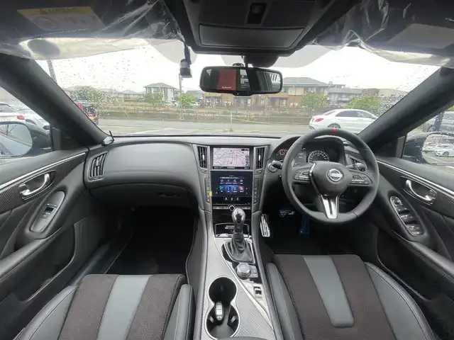 日産 スカイライン ニスモ 福岡県 2024(令6)年 0.1万km未満 グレー ・１オーナー/・サンルーフ/・インテリジェントクルーズコントロール/・ＳＤナビ／ＵＳＢ／Ｂｌｕｅｔｏｏｔｈ／ＣＤ／ＤＶＤ／ＡＵＸ/・全方位カメラ/・ハーフレザーシート/・フルセグ/・純正１９ＡＷ/・プッシュスタート/・パーキングアシスト/・スマートキー/・レーンキープアシスト/・オートライト/・LEDライト/・保証書/・取扱説明書