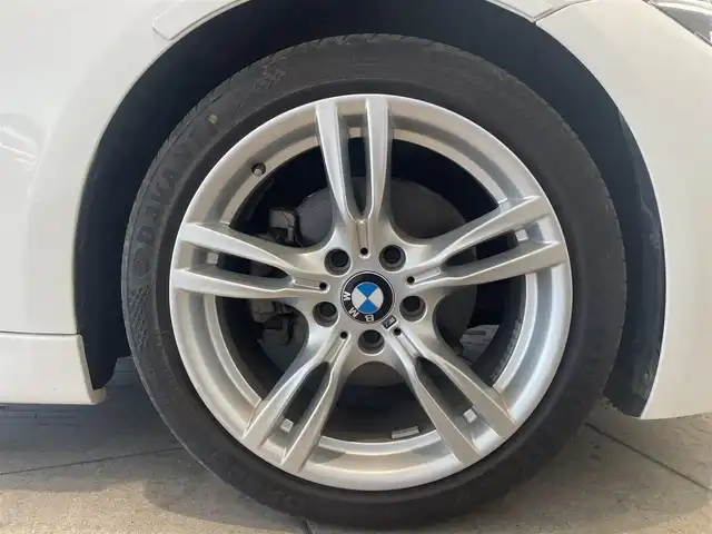 ＢＭＷ ３１８ｉ ツーリング Mスポーツ 愛知県 2018(平30)年 5.4万km アルピンホワイトⅢ ｉＤｒｉｖｅＨＤＤナビ　/Ｂｌｕｅｔｏｏｔｈ　/ＣＤ／ＤＶＤ　/バックカメラ　/クルーズコントロール　/インテリジェントセーフティー　/ＬＫＡ　/ＬＤＷ　/ＢＳＭ　/コーナーセンサー　/ＬＥＤヘッドライト　/ＥＴＣ２．０/プッシュスタート/アイドリングストップ