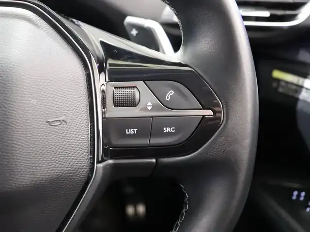 プジョー ３００８ クロスシティ ブルーHDi 静岡県 2021(令3)年 4.5万km パール バックカメラ/アイドリングストップ/ACC/サンルーフ/プッシュスタート/ETC/BSM/パドルシフト/シートヒーター/前後ドラレコ/クロスシティロゴ/インテリジェントハイビーム/ワイヤレス充電