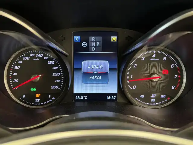 メルセデス・ベンツ Ｃ２００ 4マチック SW スポーツ 岡山県 2017(平29)年 6.5万km ポーラホワイト メルセデス純正COMMANDナビ/レーダーセーフティーパッケージ/パワーテールゲート/ARTICOレザーシート/インテリジェントライトシステム/HUD/Bluetooth/USB/フルセグTV/ESP/Pre-Safeブレーキ/ブラインドスポットアシスト/アテンションアシスト/レーンキープアシスト/オートワイパー/ドラレコ（F）