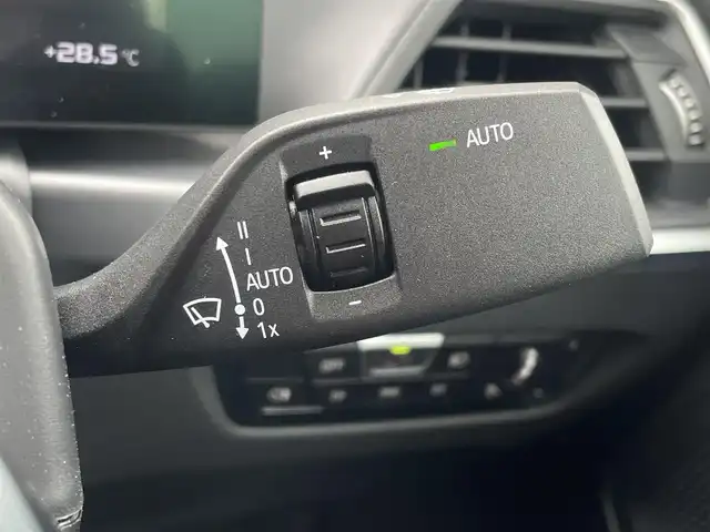 ＢＭＷ ＢＭＷ Ｍ２ 東京都 2024(令6)年 0.5万km 青 メーカーナビ/バックカメラ/後退アシスト/Harman/Kardon/HUD/ACC/パドルシフト/アクティブPDC/Wチャージ/黒革シート/前席シートヒーター/ミラー型ETC/パドルシフト/LEDオートハイビーム/オートホールド/レインセンサー/DSC/コンフォートアクセス/電動ランバーサポート/マフラーエンドブラック/トランクスポイラー/180FIX