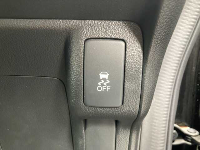 ホンダ Ｎ ＢＯＸ カスタム G Lパッケージ 三重県 2013(平25)年 9万km クリスタルブラックパール (株)IDOMが運営する【じしゃロン四日市店】の自社ローン専用車両になります。こちらは現金またはオートローンご利用時の価格です。自社ローンご希望の方は別途その旨お申付け下さい/社外SDナビ（CD/AM/FM）/ワンセグTV/パドルシフト/片側パワースライド/純正14インチAW/エンジンスタートボタン/スマートキー/アイドリングストップ/純正フロアマット/キセノンライト