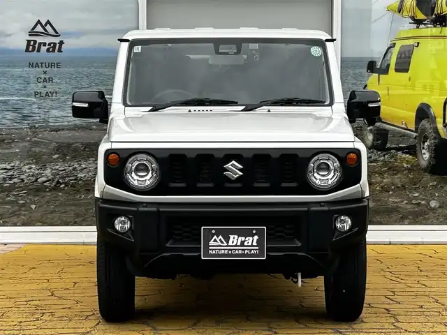 スズキ ジムニー XC 道北・旭川 2024(令6)年 0.3万km ピュアホワイトP ワンオーナー/メモリナビ（AVN-LS01W）/フルセグテレビ/BluetoothAUDIO/バックカメラ/アイドリングストップ/ウィンカーミラー/クルーズコントロール/プッシュスタート/LEDヘッドライト/オートライト/フォグランプ/前席シートヒーター/スズキセーフティーサポート/バックソナー/ヘッドライトウォッシャー