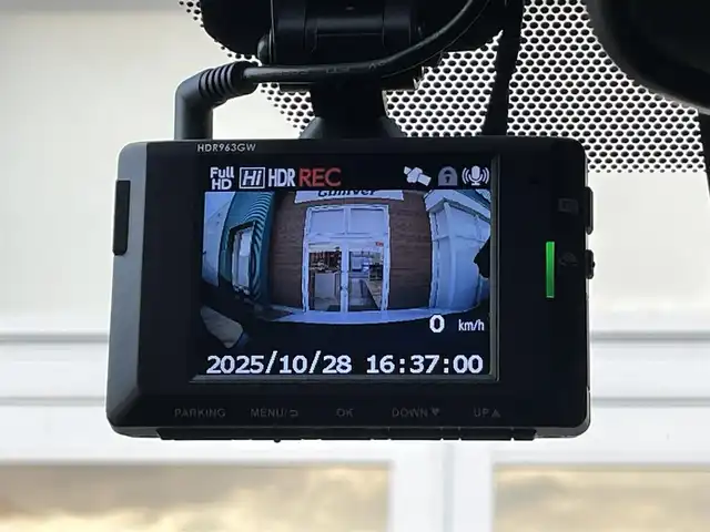 トヨタ ヴォクシー ZS 煌Ⅲ 宮崎県 2021(令3)年 3.8万km ホワイトパールクリスタルシャイン ワンオーナー/ディーラー純正ナビ(NSZN-Z08T)/(BT/AM/FM/CD/DVD)/バックカメラ/フルセグテレビ/スマートキー/ETC/前後ドライブレコーダー/ハーフレザー/両側パワースライドドア/オートマチックハイビーム/プッシュスタート/クルーズコントロール/LEDヘッドライト/アイドリングストップ