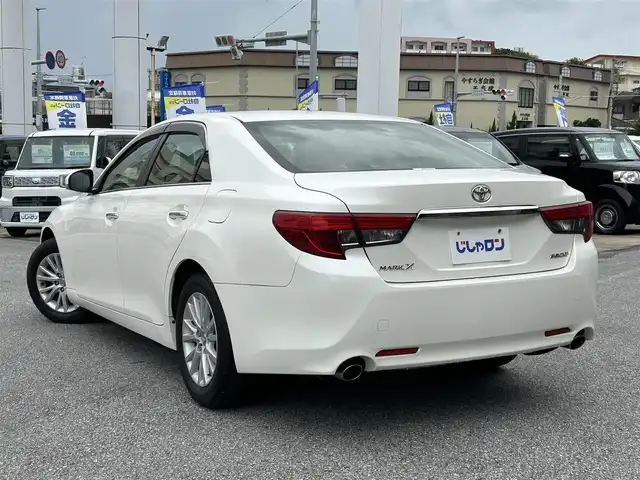 トヨタ マークＸ 250G 沖縄県 2014(平26)年 6.8万km パール (株)IDOMが運営する【じしゃロンコザ店】の自社ローン専用車両になりますこちらは現金またはオートローンご利用時の価格です。自社ローンご希望の方は別途その旨お申付け下さい/ＣＤ再生　/ＥＴＣ　/スマートキー/パワーシート　/パワーステアリング　/パワーウィンドウ　/プッシュスタート/純正フロアマット　/純正アルミホイール　/カーテンエアバック　/キセノンヘッドライト　/取扱説明書