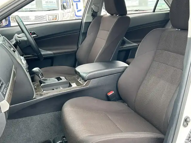 トヨタ マークＸ 250G 沖縄県 2014(平26)年 6.8万km パール (株)IDOMが運営する【じしゃロンコザ店】の自社ローン専用車両になりますこちらは現金またはオートローンご利用時の価格です。自社ローンご希望の方は別途その旨お申付け下さい/ＣＤ再生　/ＥＴＣ　/スマートキー/パワーシート　/パワーステアリング　/パワーウィンドウ　/プッシュスタート/純正フロアマット　/純正アルミホイール　/カーテンエアバック　/キセノンヘッドライト　/取扱説明書