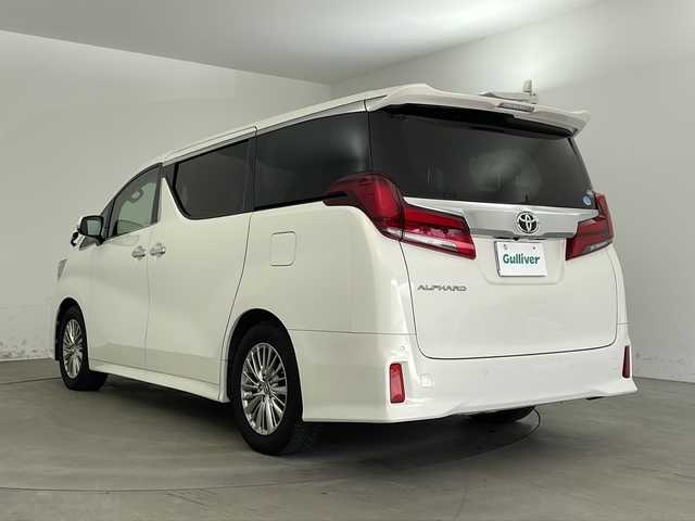 トヨタ アルファード S Cパッケージ 兵庫県 2018(平30)年 3.9万km ラグジュアリーホワイトパールクリスタルシャインガラスフレーク ・純正ナビ（フルセグ・CD・DVD・SD・BT・HDMI）/・バックカメラ/・デジタルインナーミラー/・サンルーフ/・ドライブレコーダー/・ビルトインETC2.0/・レーントレーシングアシスト/・クリアランスソナー/・パーキングサポートブレーキ/・プリクラッシュセーフティ/・ロードサインアシスト/・ナノイー/・オートマチックハイビーム/・三眼LEDオートライト/・フォグランプ/・電動パーキングブレーキ/・ブレーキホールド/・ステアリングヒーター/・合皮シート/・シートヒーター/・シートベンチレーション/・パワーシート/・両側パワースライドドア/・パワーバックドア/・純正フリップダウンモニター/・AC100V/・プッシュスタート/・スマートキー/・W＋サイドエアバック/・カーテンエアバック