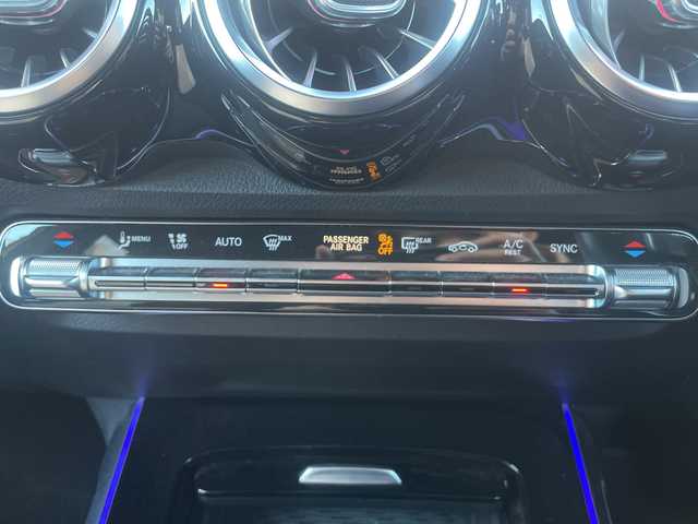 メルセデス・ベンツ ＧＬＢ２００ｄ AMGライン 栃木県 2021(令3)年 3.9万km マウンテングレー 純正ナビ /全周囲カメラ /アンビエントライト /フルセグTV Bluetooth /パワーシート /ドラレコ /シートメモリー/ レーダークルーズ /パワーバックドア /コーナーセンサー/ LED